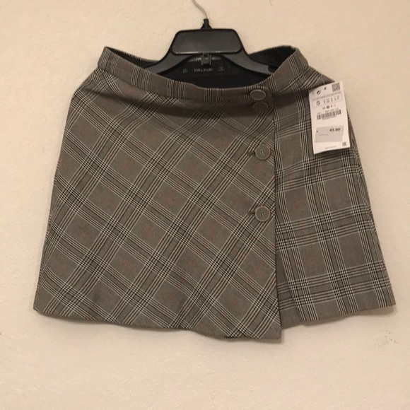 Check mini skirt - Picture 2 of 5